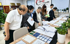 <strong>多部分结合督查 建牢学生食物平安防地—</strong>